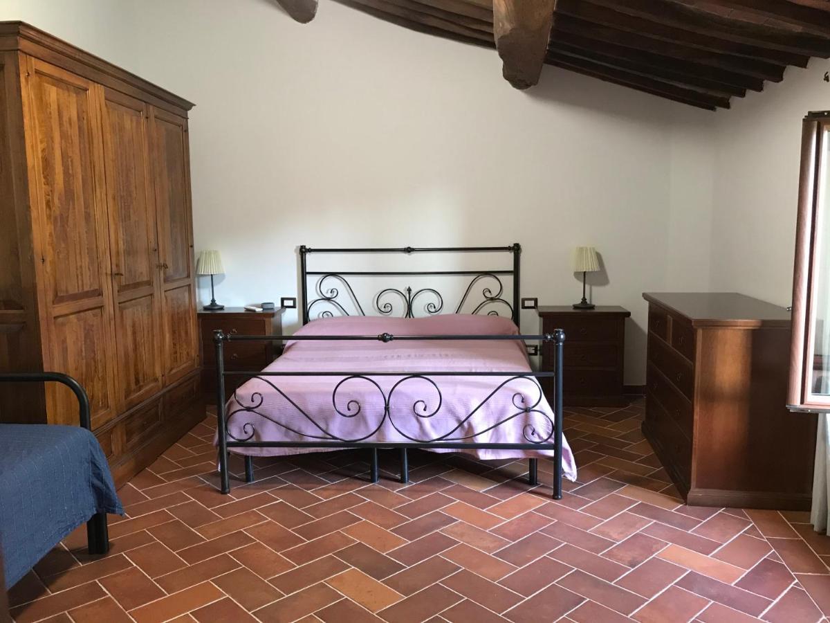 Rosa Di Maggio Lägenhet Pari Exteriör bild